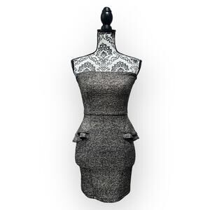 Windsor Metallic Strapless peplum Mini Dress size Small silver gold black